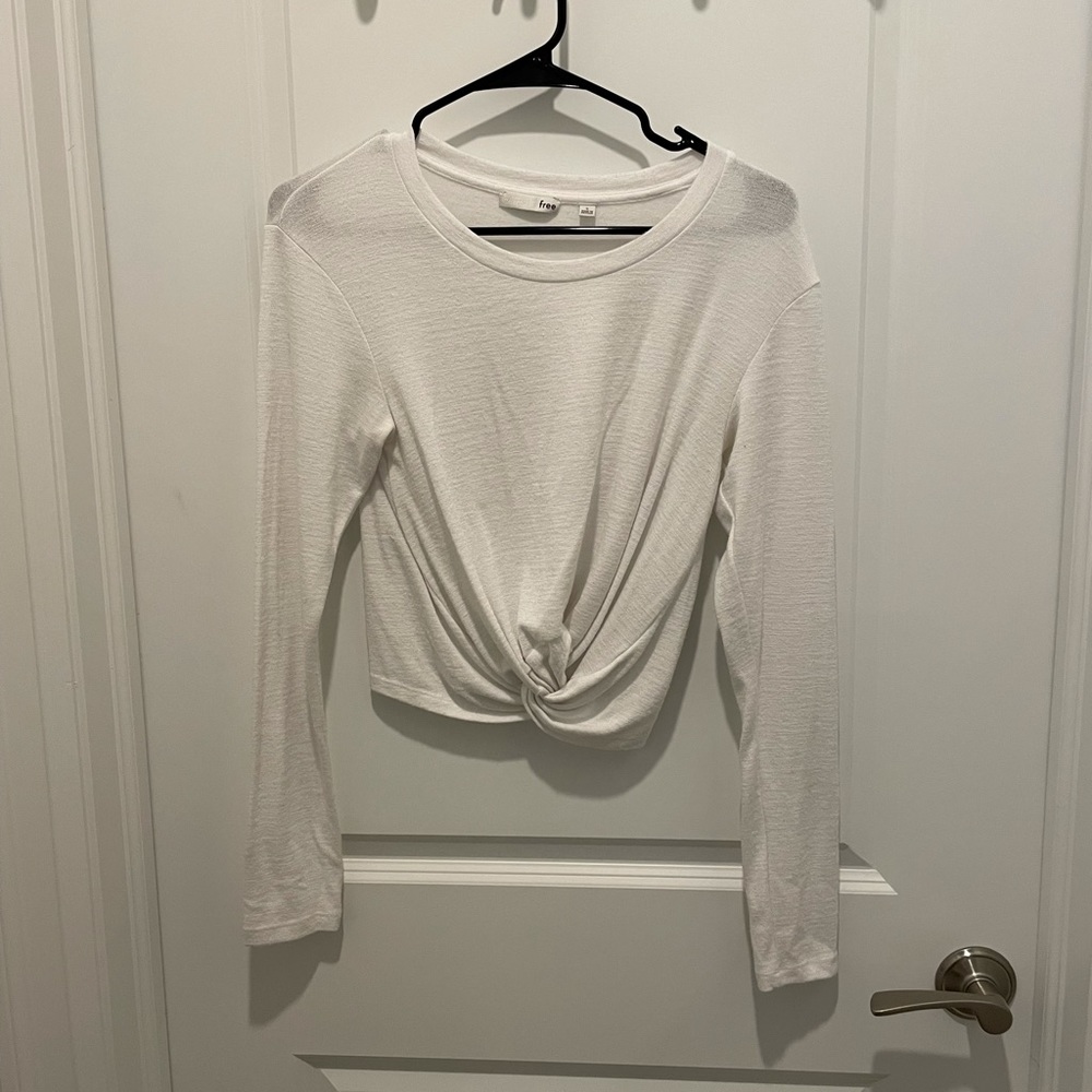 Aritzia Crop Tee